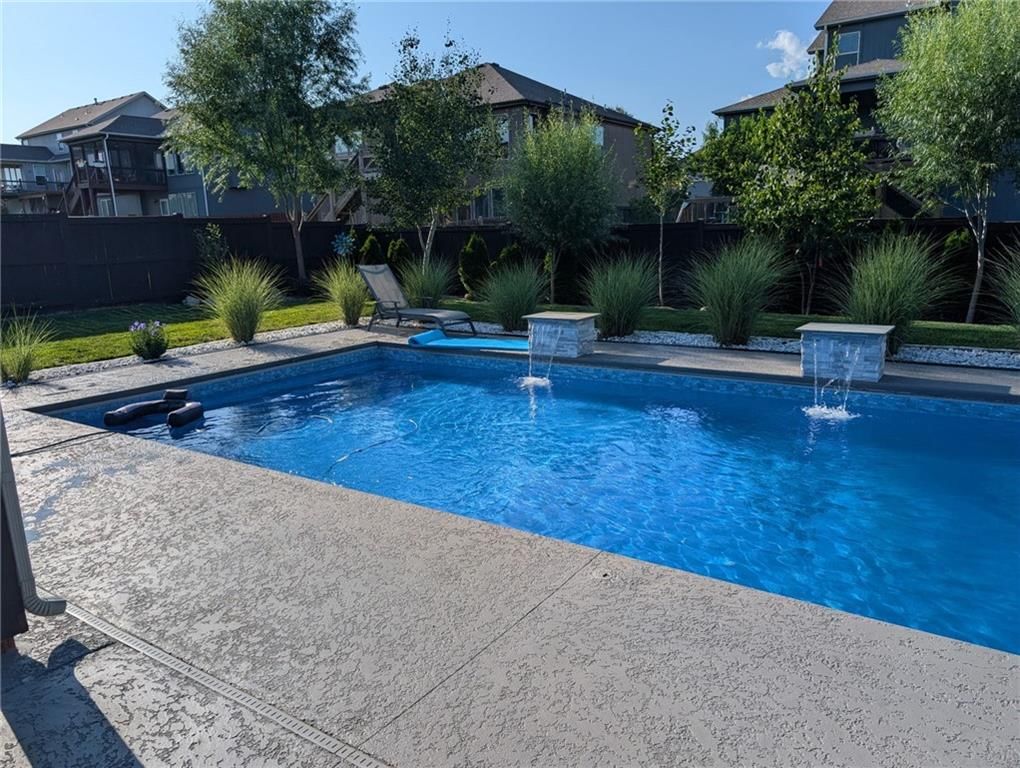2410 NE 111th Terrace — photo 3