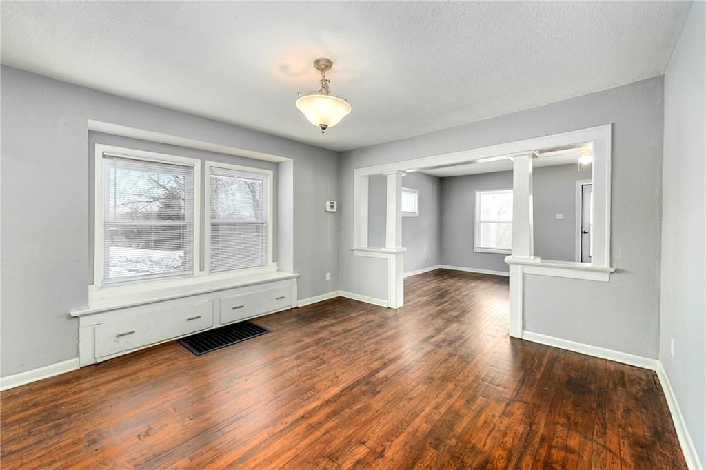 4916 Wabash Avenue — photo 13
