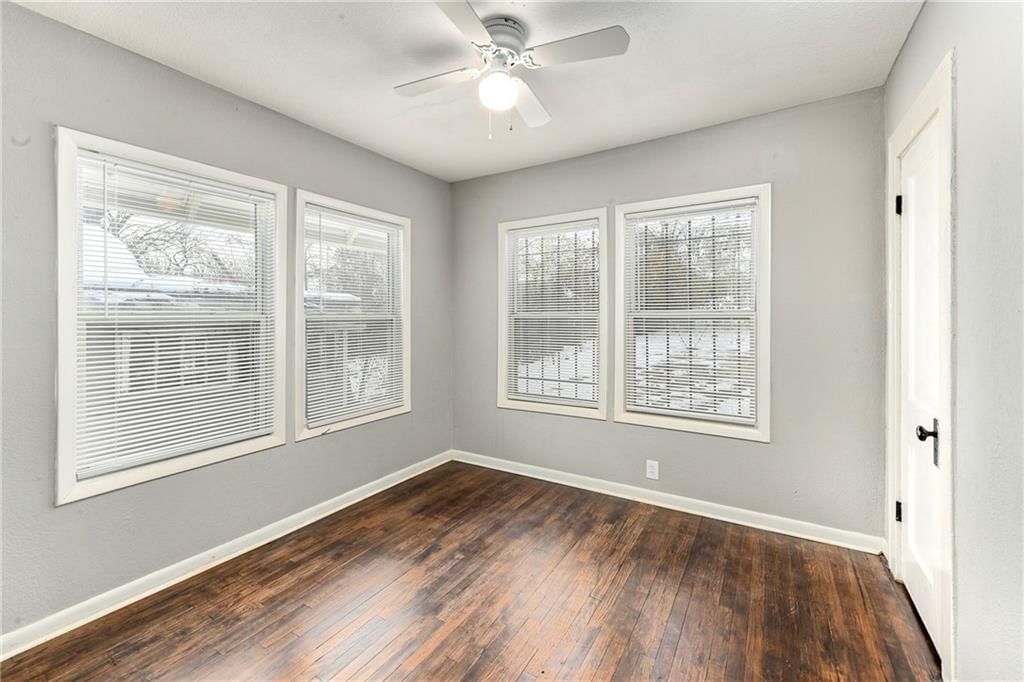 4916 Wabash Avenue — photo 20