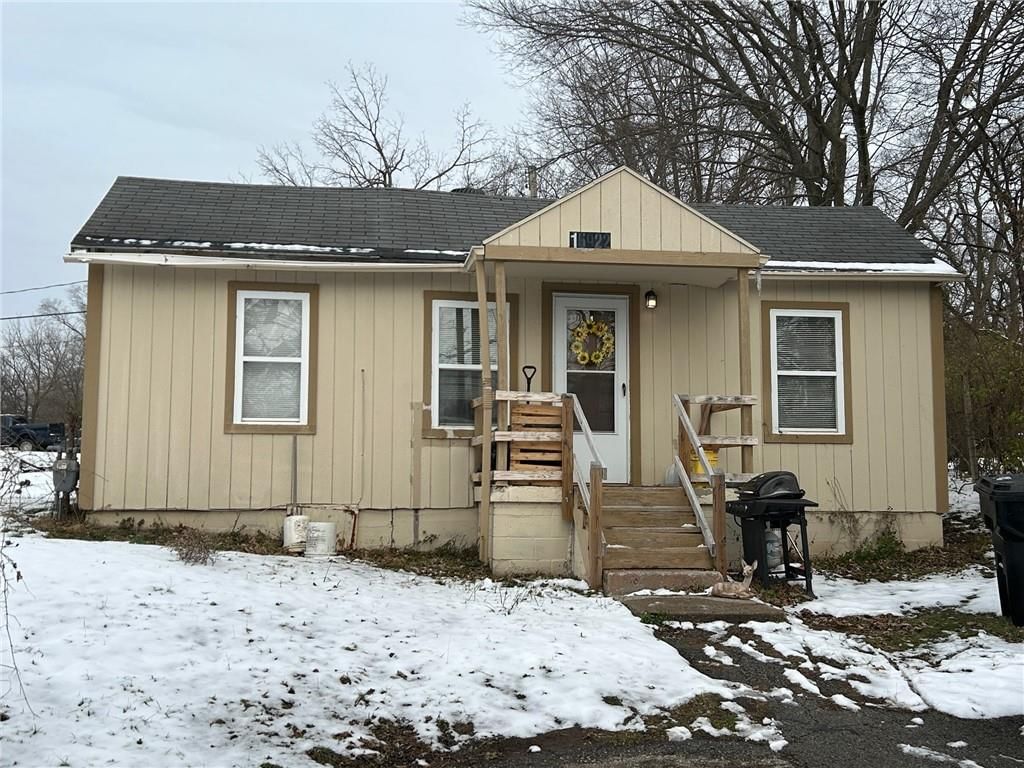 15918 & 15922 E Truman Road — photo 12
