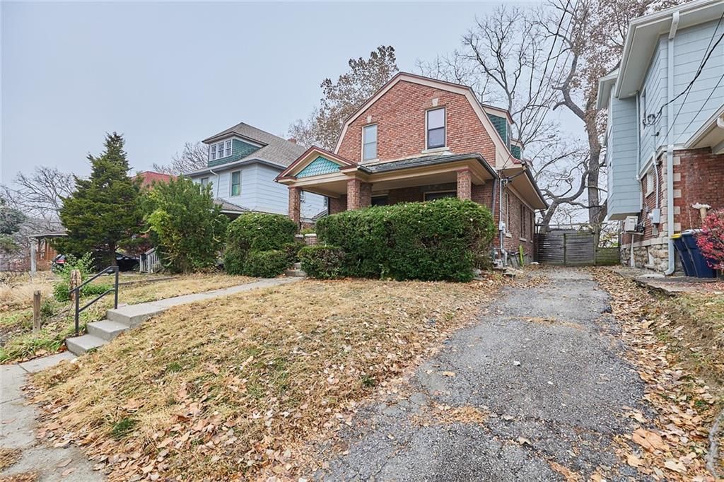 3129 Central Street — photo 2