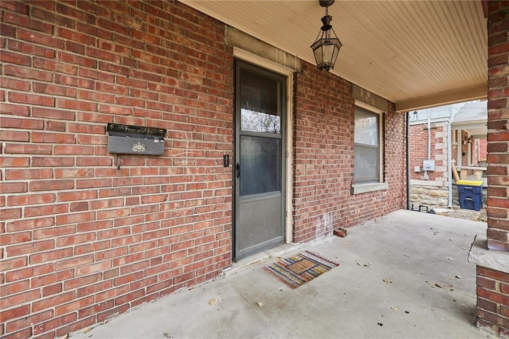 3129 Central Street — photo 4