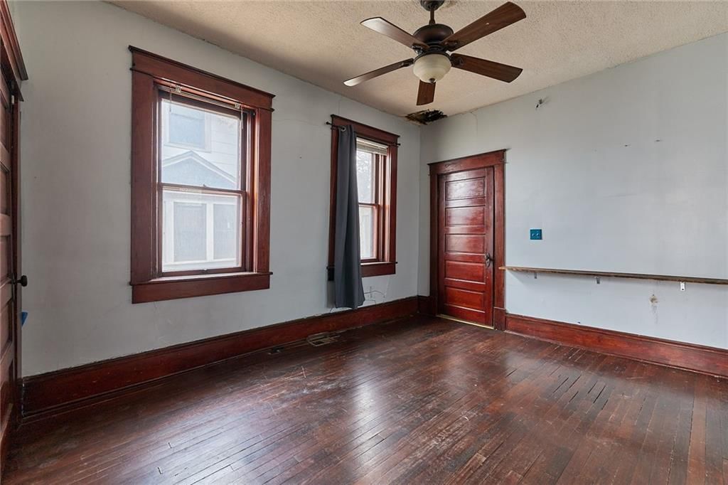 3129 Central Street — photo 11