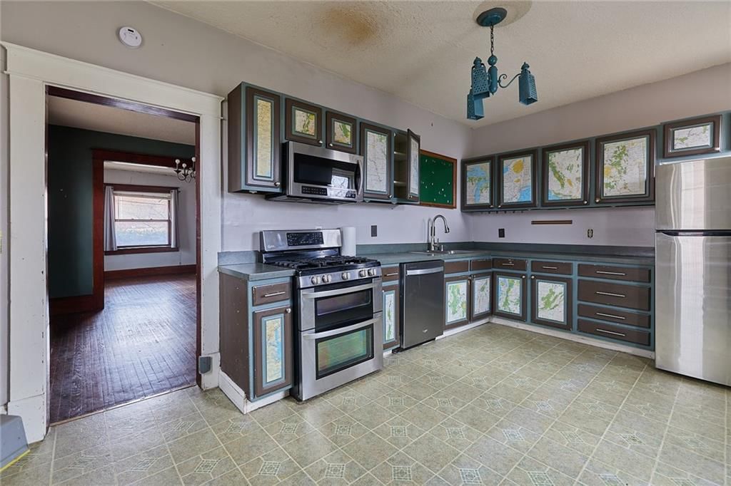 3129 Central Street — photo 14