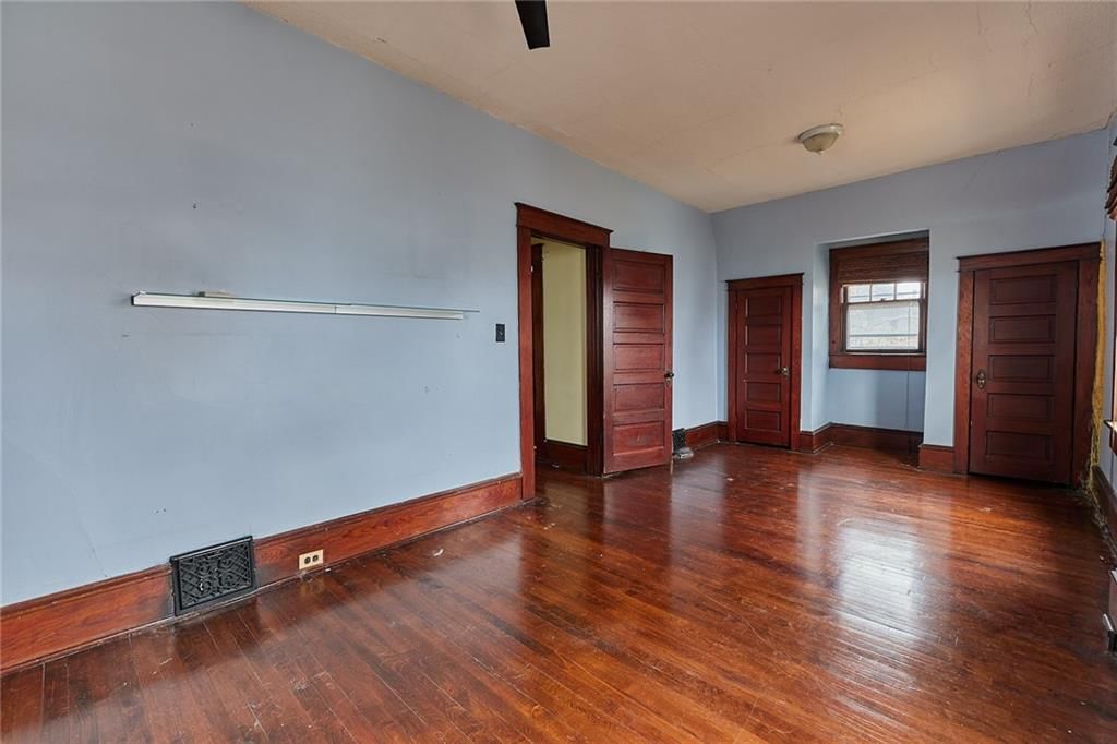 3129 Central Street — photo 26