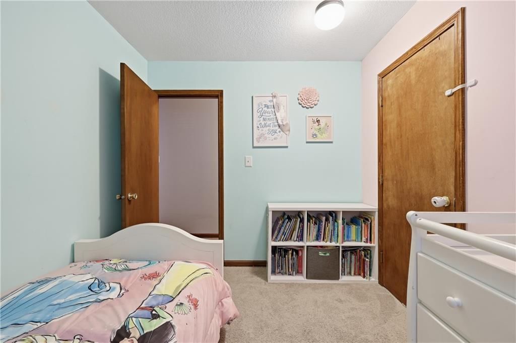 2608 NW Pembroke Court — photo 12