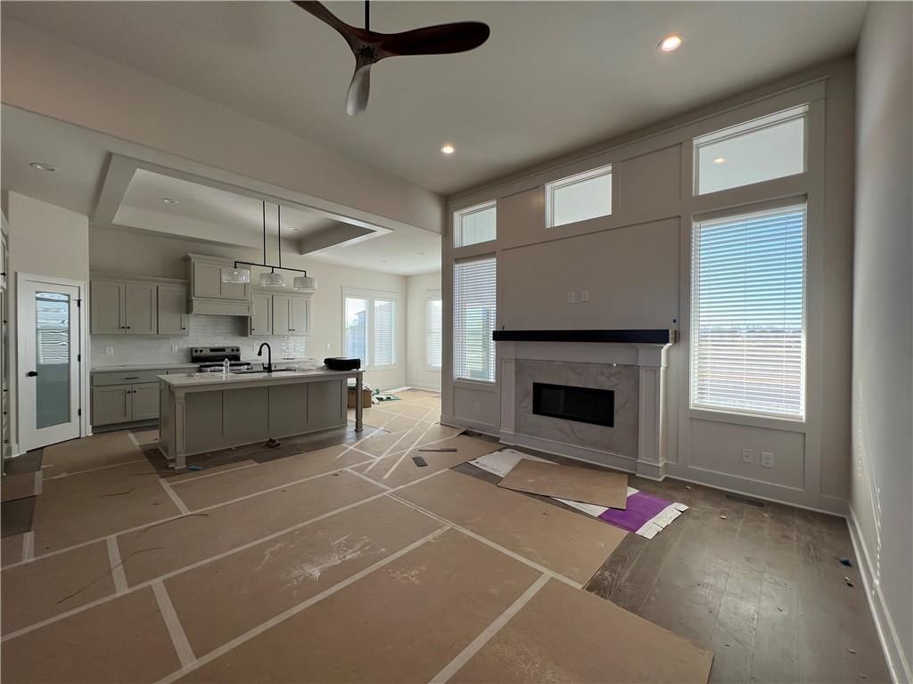 16928 S Brentwood Street — photo 12
