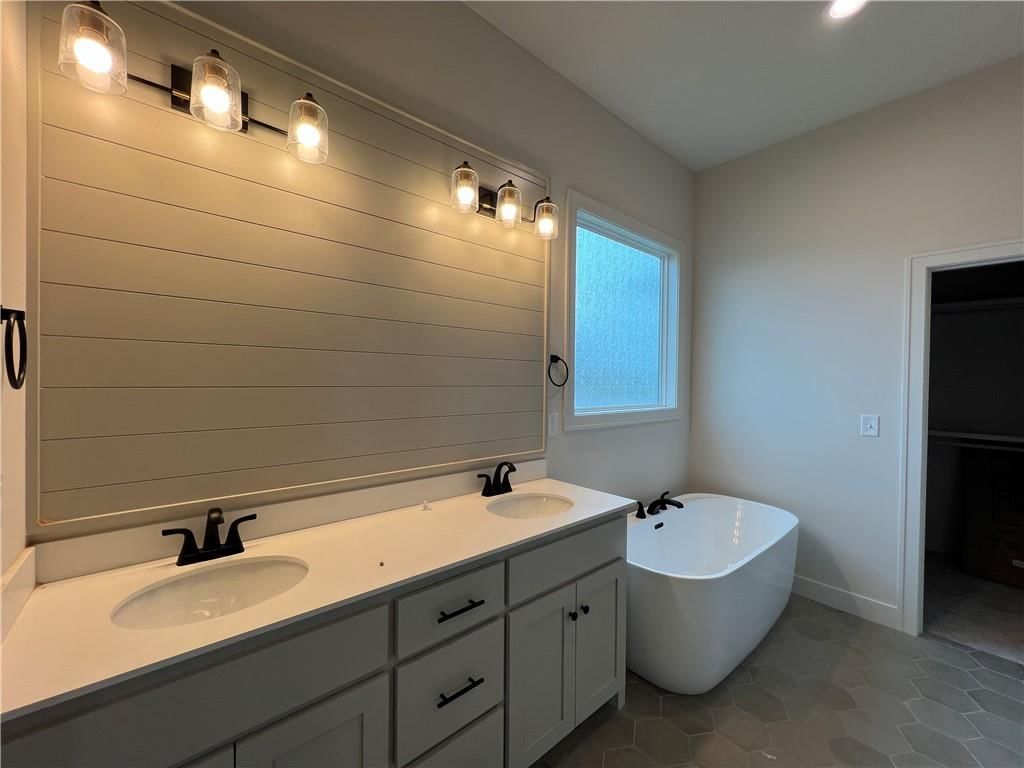 16928 S Brentwood Street — photo 15