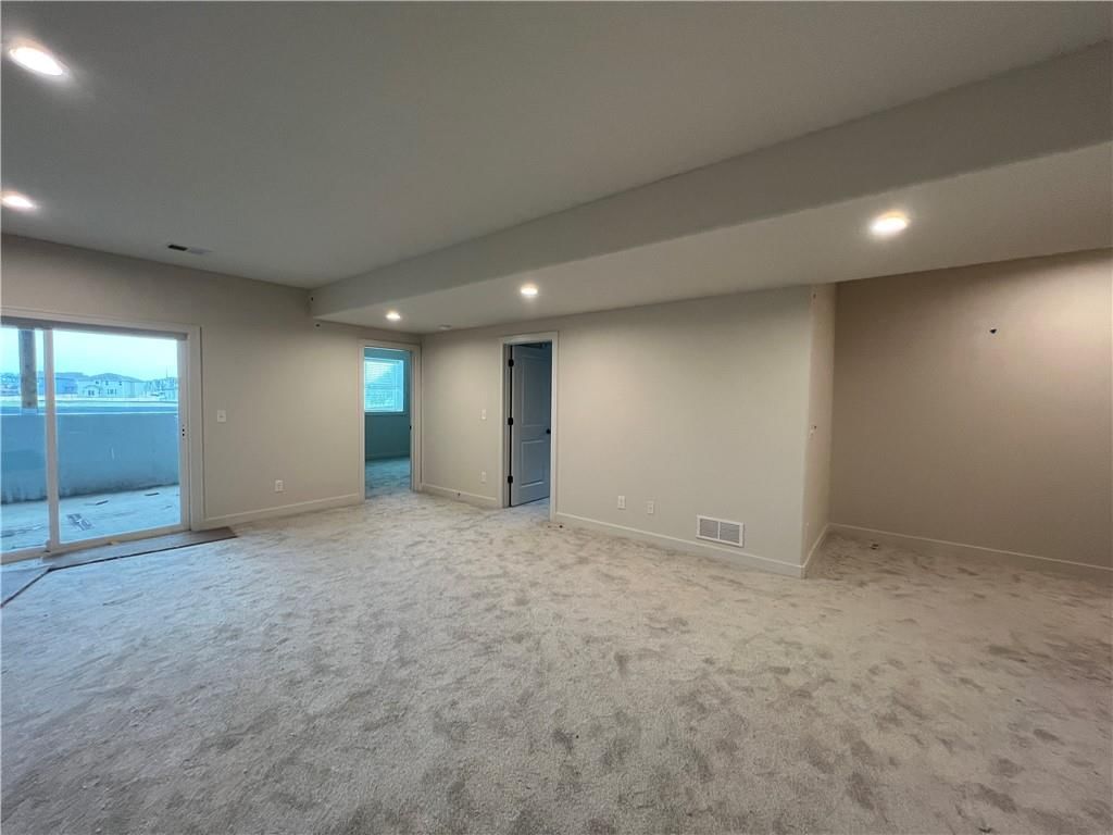 16928 S Brentwood Street — photo 28