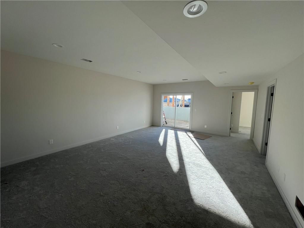 16928 S Brentwood Street — photo 29
