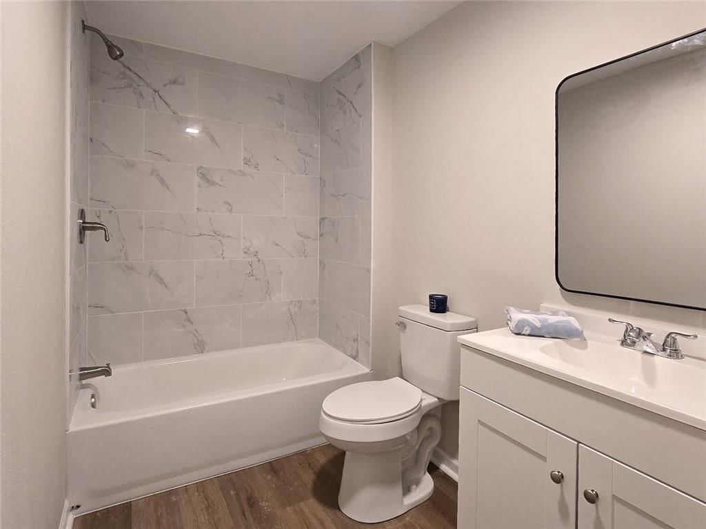 129 Brooklyn Avenue — photo 28