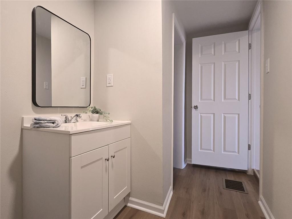 129 Brooklyn Avenue — photo 29