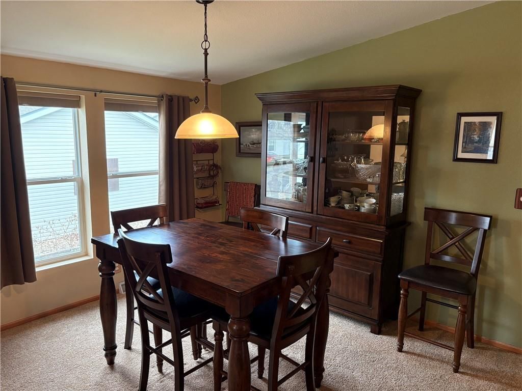 907 NE Cherry Court — photo 9