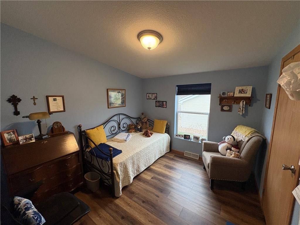 907 NE Cherry Court — photo 15