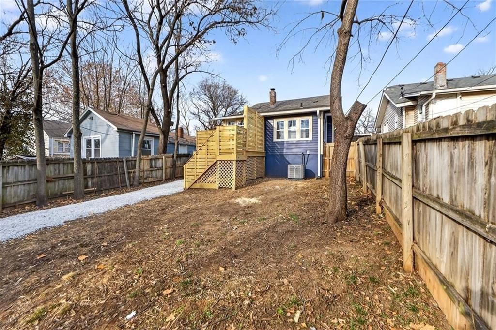 4015 E 68th Terrace — photo 43