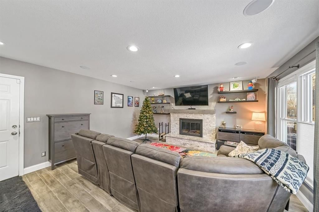 12418 W 100th Street — photo 20