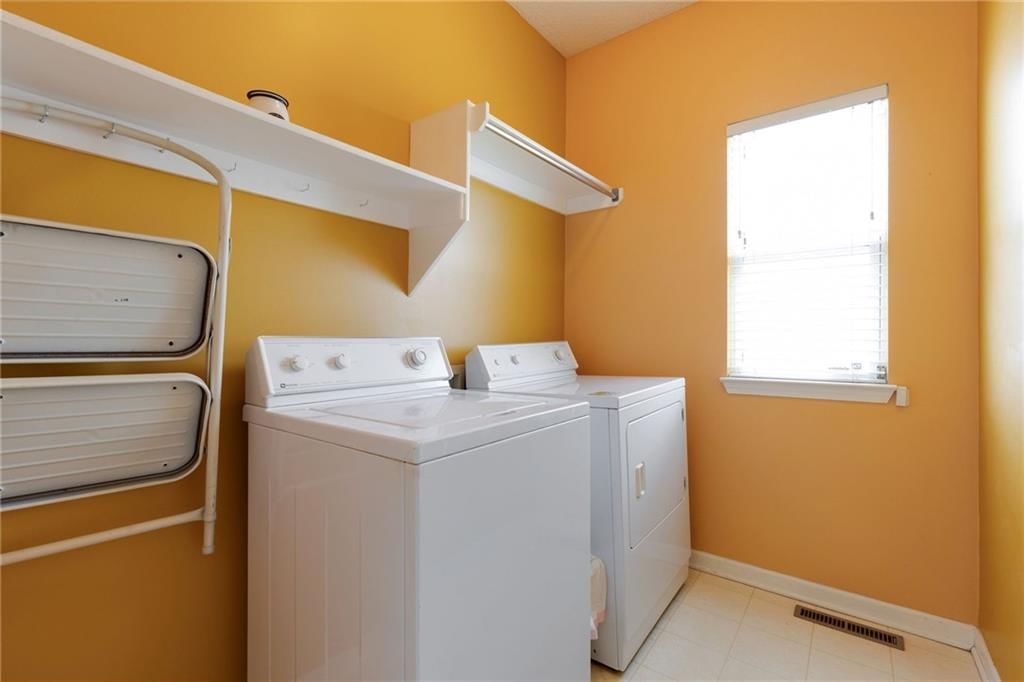 9205 N Campbell Court — photo 27