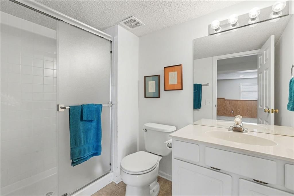 9205 N Campbell Court — photo 32