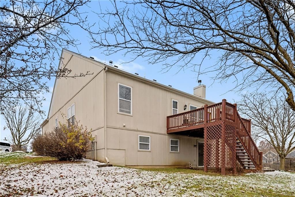 9205 N Campbell Court — photo 33