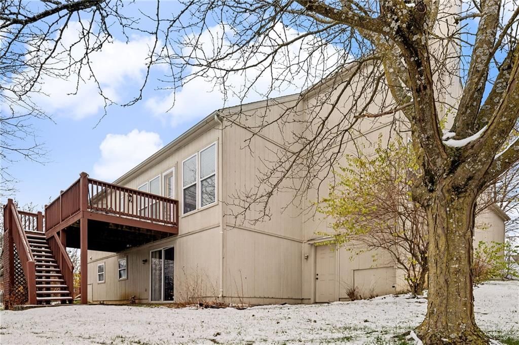 9205 N Campbell Court — photo 34