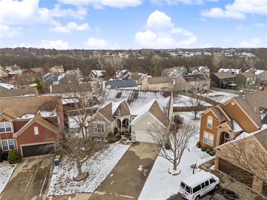 9205 N Campbell Court — photo 37