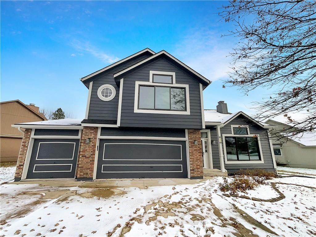 603 Old Paint Road, Raymore, MO