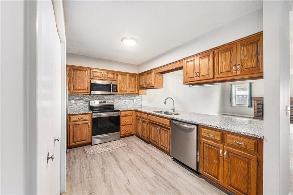 7123 N Brooklyn Avenue — photo 17