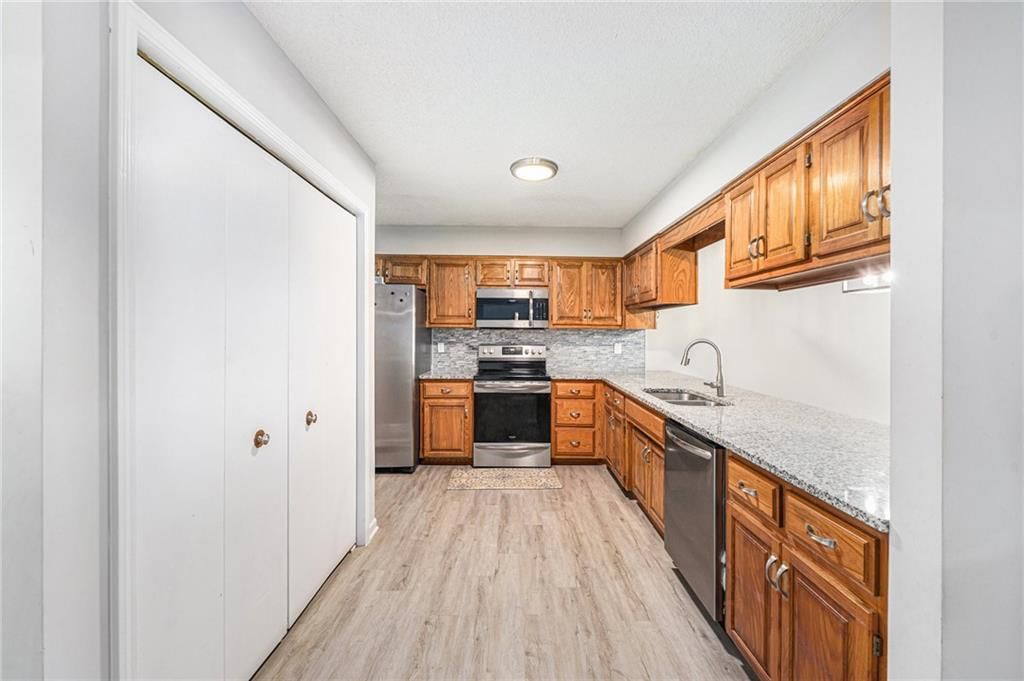 7123 N Brooklyn Avenue — photo 18