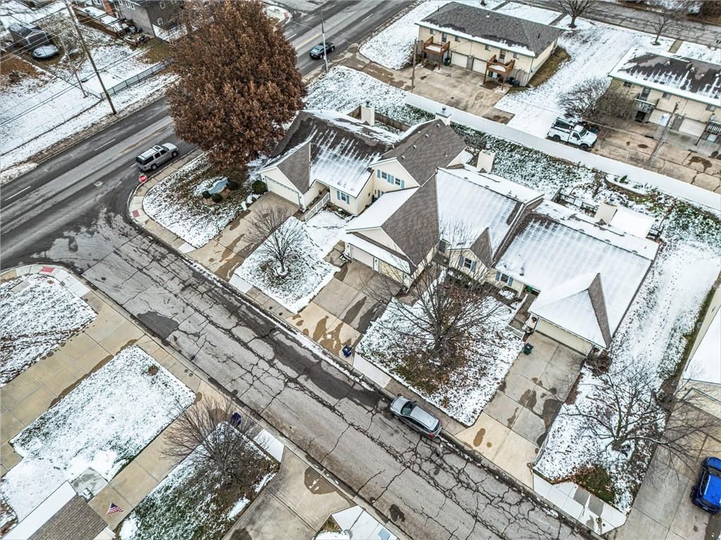 7123 N Brooklyn Avenue — photo 33