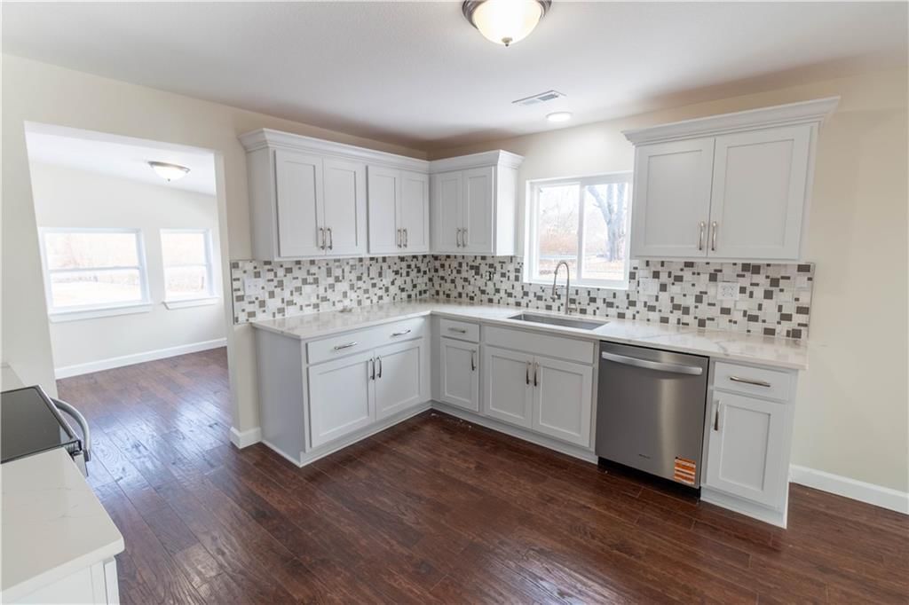 502 Whitney Avenue — photo 10