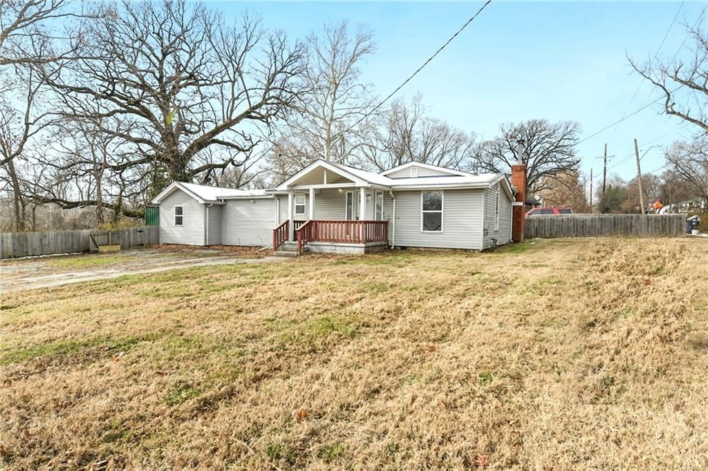 5944 Eugene Field Road, Kansas City, MO