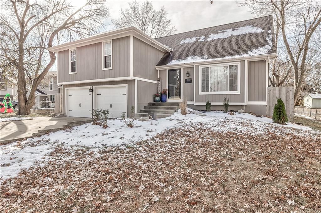 1409 E Oxford Place — photo 2