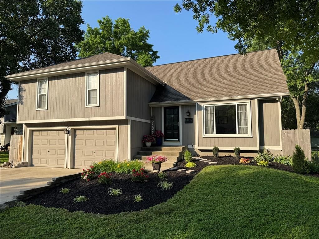 1409 E Oxford Place — photo 3