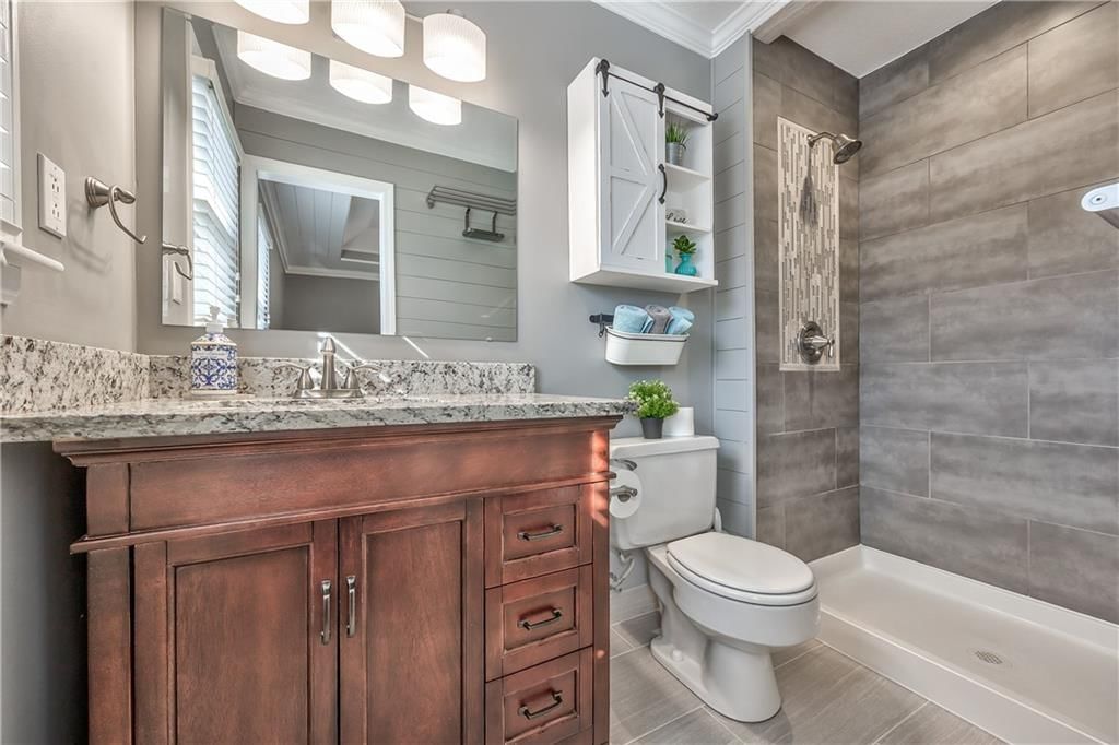 1409 E Oxford Place — photo 16