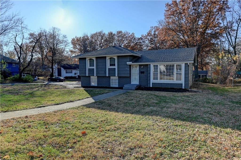 9916 Blue Ridge Boulevard, Kansas City, MO