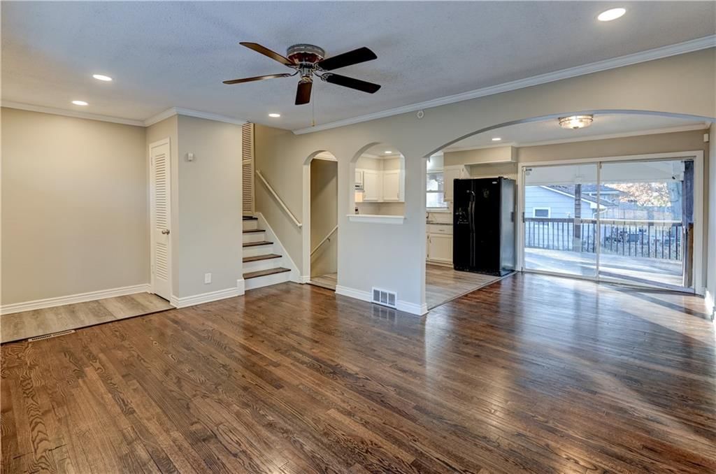9916 Blue Ridge Boulevard — photo 3