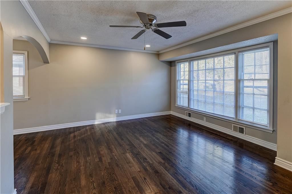9916 Blue Ridge Boulevard — photo 11