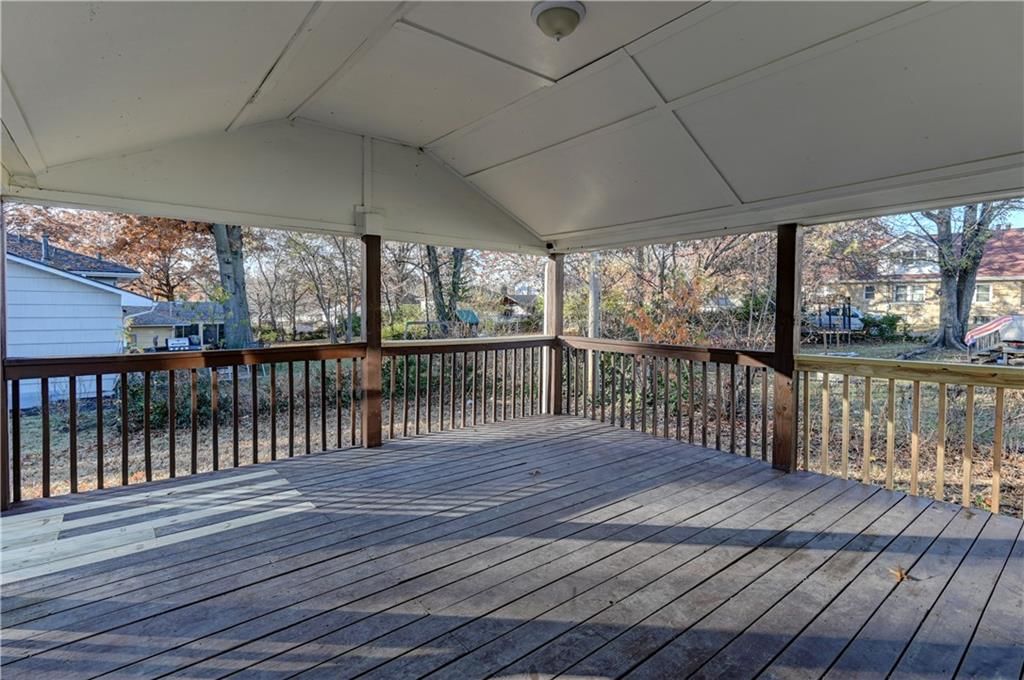 9916 Blue Ridge Boulevard — photo 14