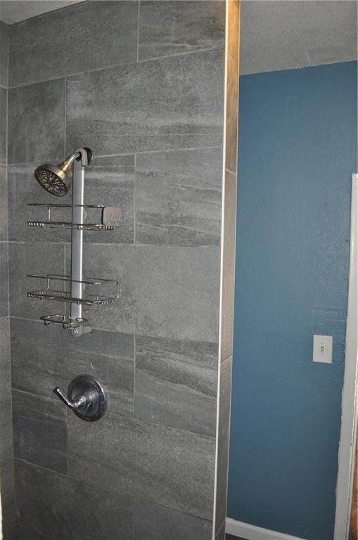 2405 S 18th Street — photo 29
