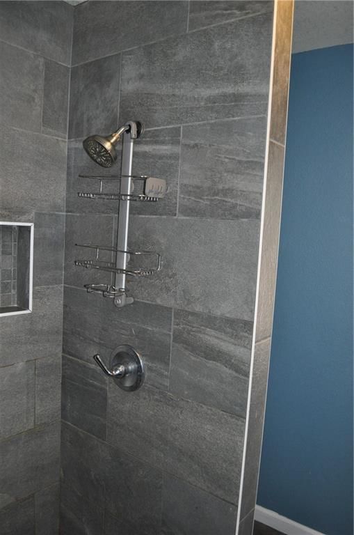 2405 S 18th Street — photo 30