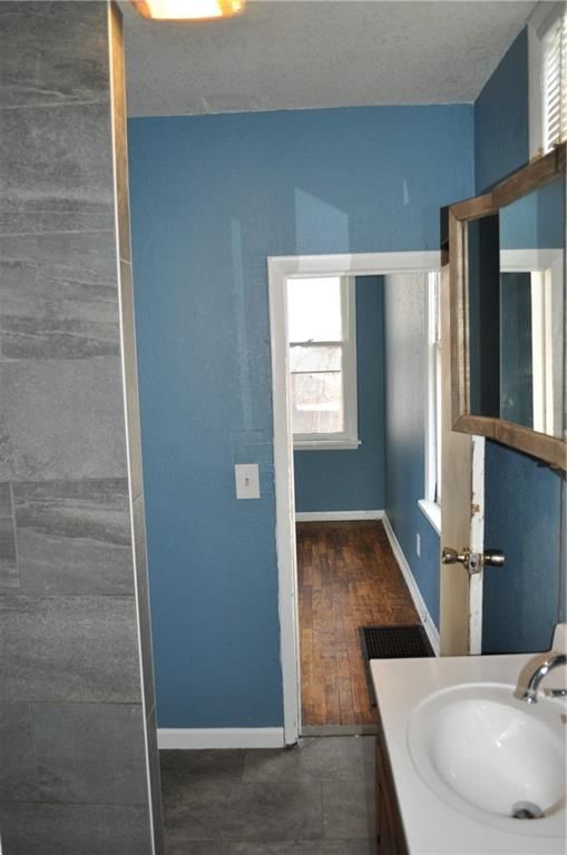 2405 S 18th Street — photo 31