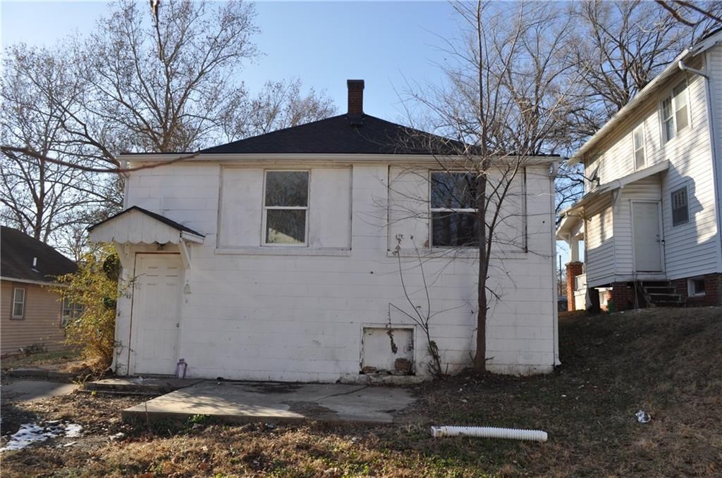 2405 S 18th Street — photo 38