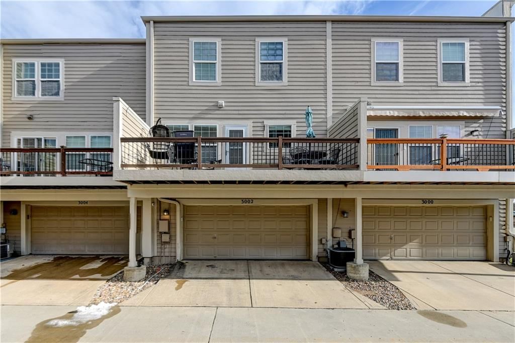 3002 Howell Street — photo 2