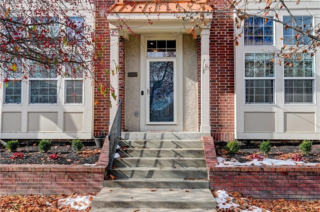 3002 Howell Street — photo 3