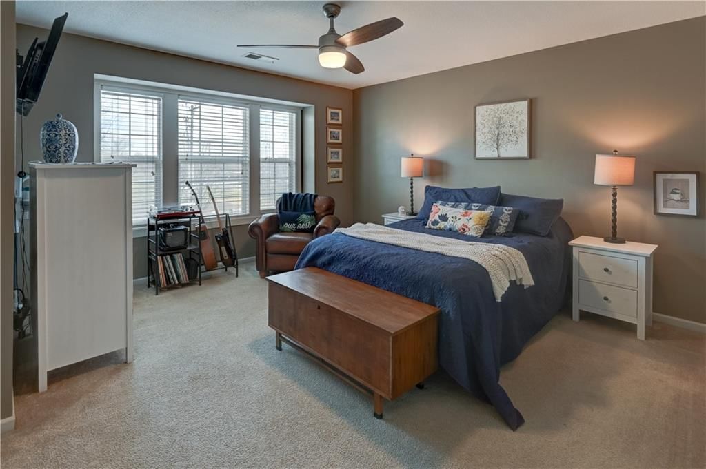 3002 Howell Street — photo 26