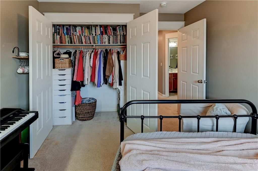 3002 Howell Street — photo 40