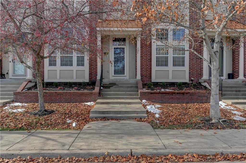 3002 Howell Street — photo 50
