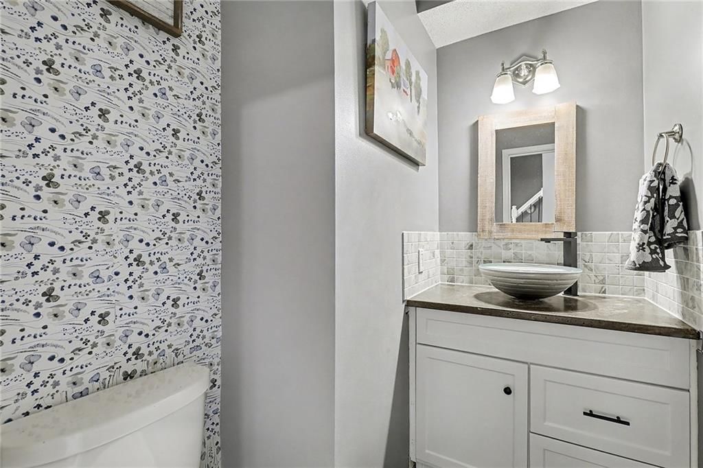 15950 S Avalon Street — photo 13