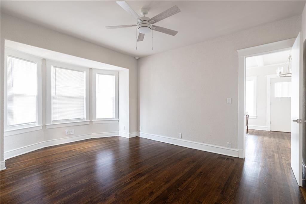 1319 E 28th Street — photo 20