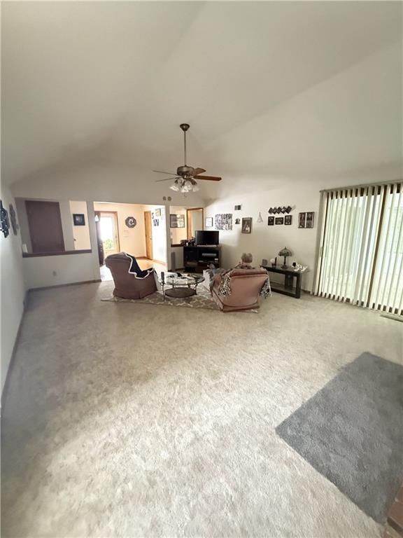 6225 NE Normandy Drive — photo 9